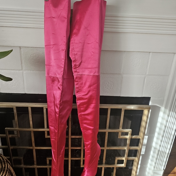 Waist high boots - Picture 8 of 8